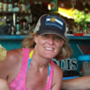 Meet your Posher, Steph